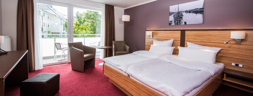Hotel Hafen Buesum Esterno foto